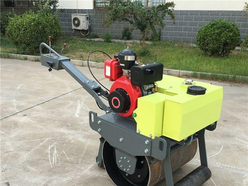 操作手扶式壓路機新機，須做到“三個到位