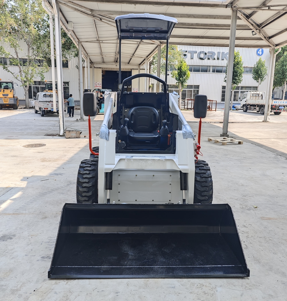 山東奔馬(SDBM)輪胎式滑移裝載機(jī)BM50